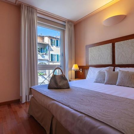 Ilaria Hotel Kalamákion Extérieur photo