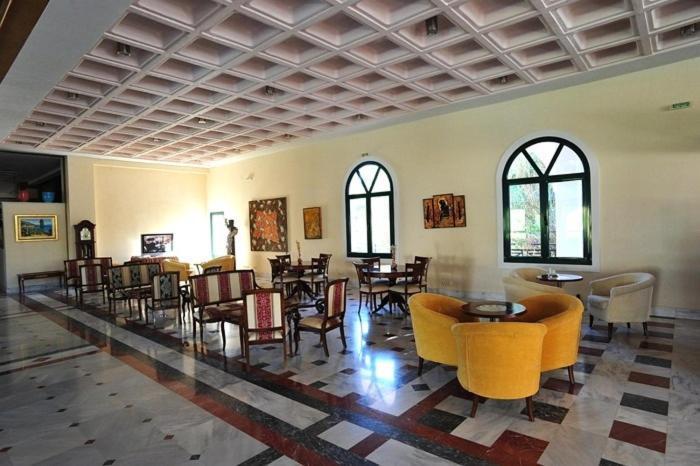 Ilaria Hotel Kalamákion Extérieur photo
